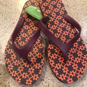 Vera Bradley flip flops